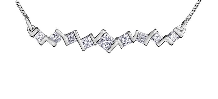 Maple Leaf Diamonds I Am Canadian NN268W/35C-10 Ladies Necklace